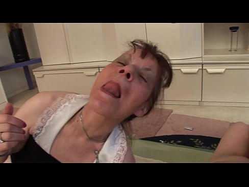 ❤️ Dvi močiutės ir vienas senelis mylisi trise ❤️❌ Just porno prie mūsų ❌️